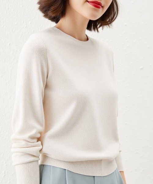 cammie（キャミー）の「クルーネックシンプルニット（ニット/セーター・レディース・キャメル/ブラック/ブルー/オフホワイト・M/L）」の2枚目の写真