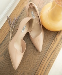 ピンクゴールド」に該当するレディースのパンプスファッション