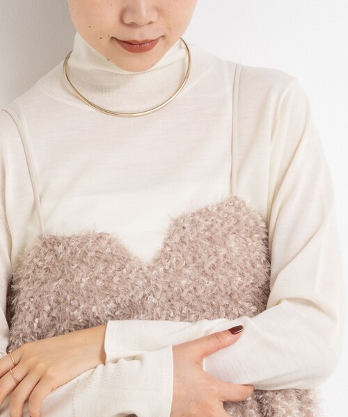 NOLLEY’S Sophi(ノーリーズソフィ)の「《手洗い可能》18Gウール100%ハイネックプルオーバー(ニット/セーター・レディース・ベビーピンク/チャコールグレー/オフホワイト/ミント/レッド/ダークネイビー・38)」の2枚目の写真