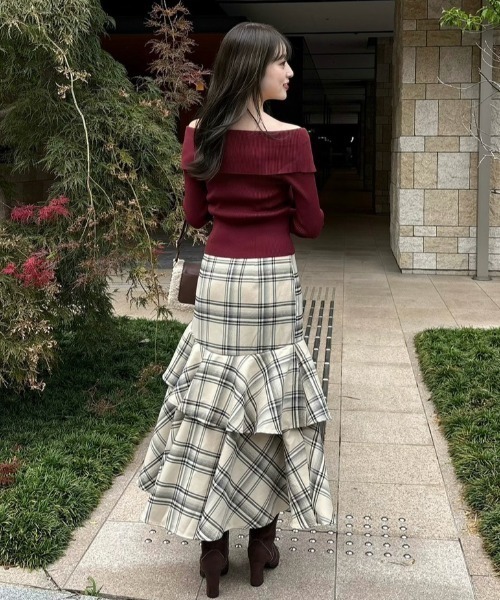 rienda（リエンダ）の「フロントZIPリブニットTOP 秋服 冬服 秋服 冬服（ニット/セーター・レディース・グレー/レッド/ライトブラック・FREE）」の6枚目の写真