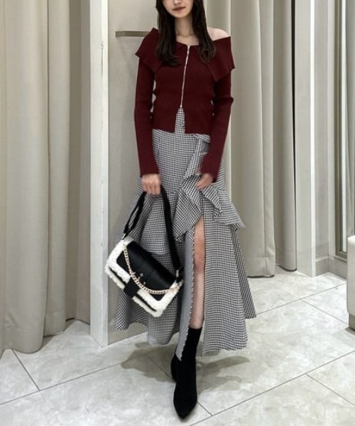 rienda（リエンダ）の「フロントZIPリブニットTOP 秋服 冬服 秋服 冬服（ニット/セーター・レディース・グレー/レッド/ライトブラック・FREE）」の10枚目の写真