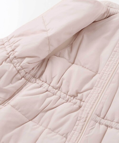 BeBe（ベベ）の「【撥水】BIGカラー中綿フリルベスト（ダウンベスト・キッズ・ベージュ/ピンク・120cm/140cm/110cm/130cm/150cm）」の12枚目の写真