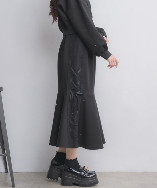 couture BY ROJITA(クチュールバイロジータ)の「【セットアップ対応】レースラインスウェットマーメイドスカート(スカート・レディース・ホワイト/ブラック/グレー/ピンク・FREE)」の9枚目の写真