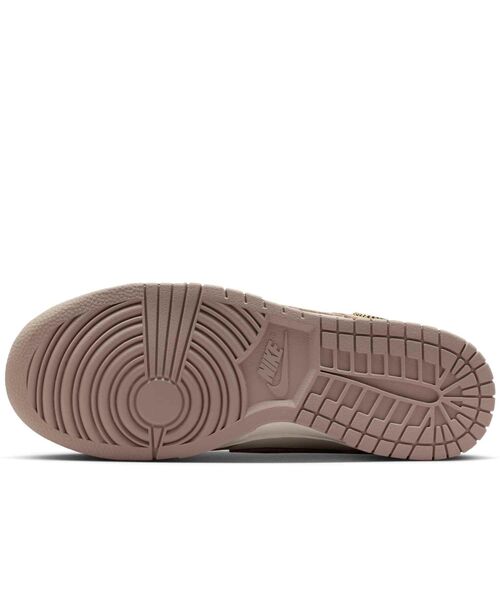 NIKE(ナイキ)の「ナイキ ダンク LOW ウィメンズシューズ / Nike Dunk Low Women's Shoes IB4417-105 Sail(スニーカー・レディース・クリーム・23/23.5/24/24.5/25/22/22.5/25.5/26)」の2枚目の写真