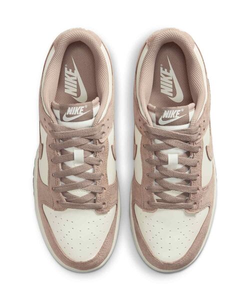 NIKE(ナイキ)の「ナイキ ダンク LOW ウィメンズシューズ / Nike Dunk Low Women's Shoes IB4417-105 Sail(スニーカー・レディース・クリーム・23/23.5/24/24.5/25/22/22.5/25.5/26)」の4枚目の写真