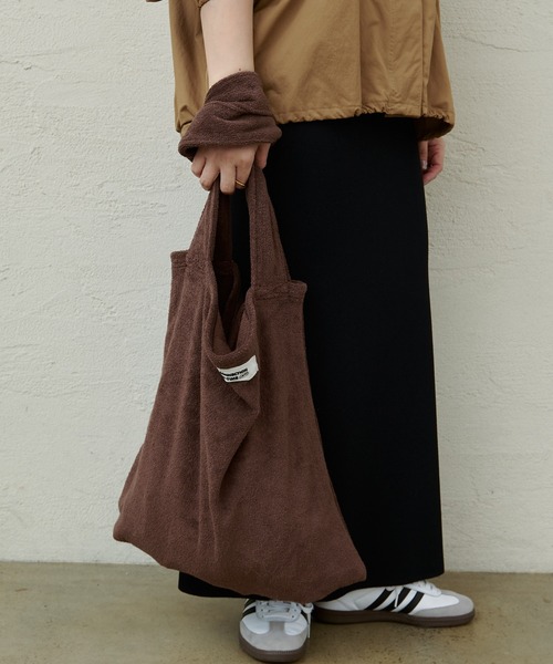 FEEL GOOD CONNECTION AND BLISSFUL TIME(フィールグッドコネクションアンドブリスフルタイム)の「パイルBIGトートBAG(トートバッグ・レディース・オートミール/ブラウン・FREE)」の1枚目の写真
