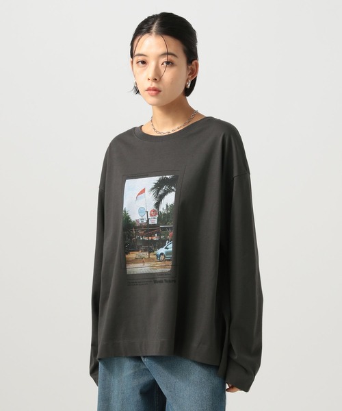 BAYFLOW(ベイフロー)の「フォトプリントワイドロングスリーブT(Tシャツ/カットソー・レディース・チャコール/アイボリー/ボルドー・FREE)」の15枚目の写真