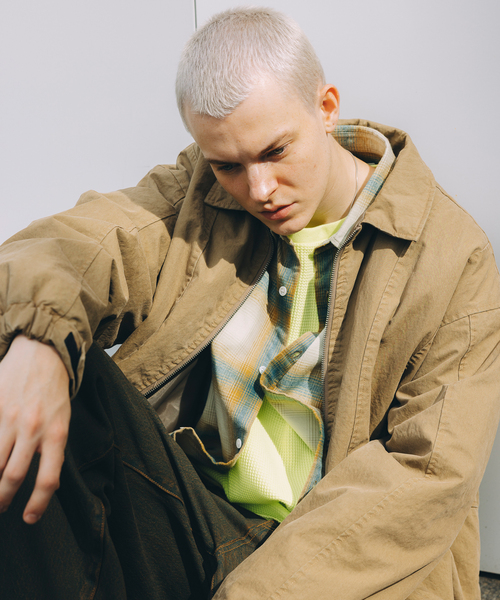 JOURNAL STANDARD（ジャーナルスタンダード）の「エアー フォーム ミリタリー ブルゾン（その他アウター・メンズ・ブラック/ブラウン系その他・MEDIUM/LARGE）」の10枚目の写真