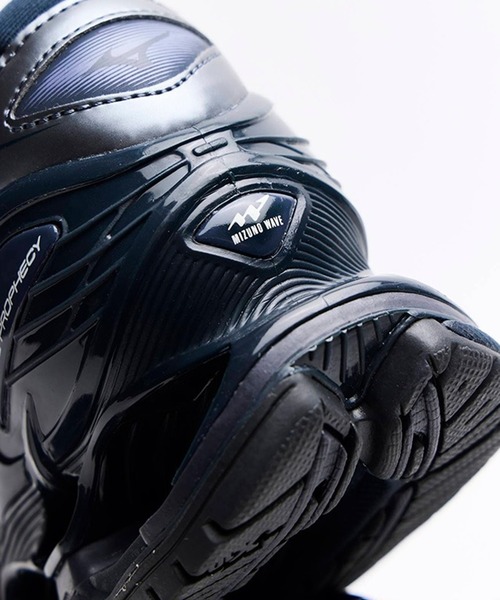 MIZUNO(ミズノ )の「WAVE PROPHECY LS(スニーカー・メンズ・グレー・26.5/27.5/28)」の11枚目の写真