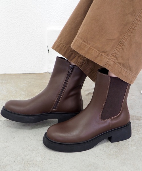 あしながおじさん（アシナガオジサン）の「プレーンサイドゴアブーツ　4810007（ブーツ・レディース・ブラック/ダークブラウン・22.5cm/23cm/23.5cm/24cm/24.5cm）」の2枚目の写真