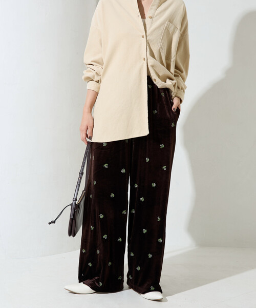 \"200様⑅/20 限定展開 ベロア 花柄 刺繍 イージーパンツ（その他パンツ
