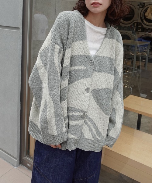 CORNERS（コーナーズ）の「ニュアンス柄モールニットカーディガン（カーディガン/ボレロ・レディース・ベージュ/ネイビー/オレンジ/ライトカーキ・FREE）」の10枚目の写真