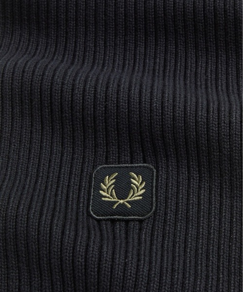 FRED PERRY(フレッドペリー)の「Cotton Ribbed Scarf/コットンリブマフラー(マフラー・メンズ・ブラック/カーキ・ONE SIZE)」の7枚目の写真