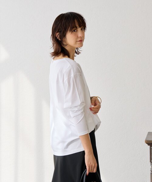 RIVE DROITE（リヴドロワ）の「【インナーとしても◎】PHOTO long Tee（Tシャツ/カットソー・レディース・ホワイト/グレー・FREE）」の18枚目の写真