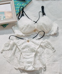 northerly（ノーザリー）の「【WEB限定】【プチプラブラセット】純欲レーシーBIGクロスブラジャー&ショーツセット（ブラ&ショーツ）」