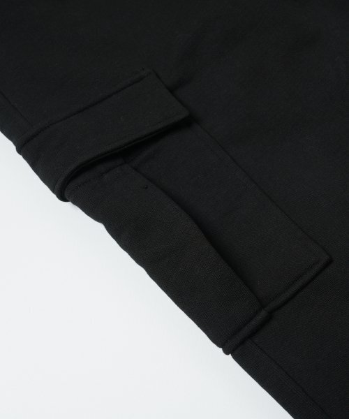 FRIZMWORKS(フリズムワークス)の「CARPENTER CARGO SWEAT PANTS _ BLACK(その他パンツ・メンズ・その他・MEDIUM/LARGE/X-LARGE)」の5枚目の写真