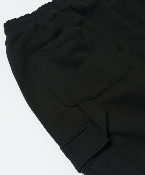 FRIZMWORKS(フリズムワークス)の「CARPENTER CARGO SWEAT PANTS _ BLACK(その他パンツ・メンズ・その他・MEDIUM/LARGE/X-LARGE)」の8枚目の写真