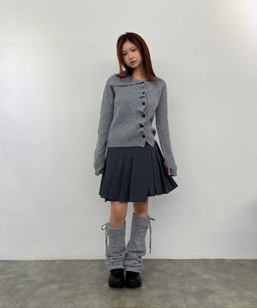 Miseki SEOUL（ミセキソウル）の「Wabi origami pleats midi skirt DARK GREY（スカート・レディース・その他・1/2）」の6枚目の写真