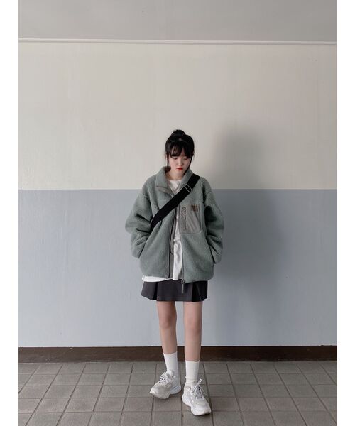 MUSINSA STANDARD WOMAN（ムシンサスタンダードウーマン）の「ウィメンズリラックスクルーネック長袖Tシャツ[ホワイト]（Tシャツ/カットソー・レディース・その他・SMALL/MEDIUM/LARGE/X-LARGE/X-SMALL）」の20枚目の写真
