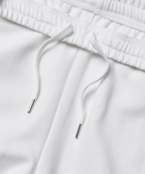 MUSINSA STANDARD WOMAN（ムシンサスタンダードウーマン）の「ウィメンズダブルニットスウェットショーツ[ホワイト]（その他パンツ・レディース・その他・SMALL/MEDIUM/X-SMALL/LARGE）」の5枚目の写真