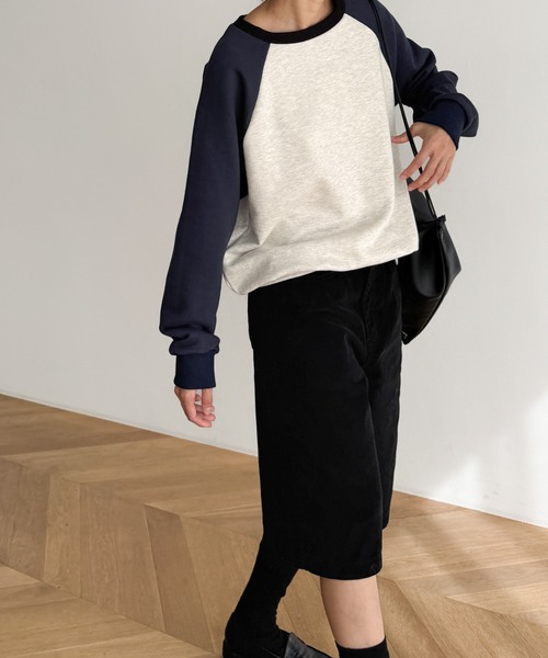 CANAL JEAN（キャナルジーン）の「El mar　配色ラグラントレーナー 裏毛（スウェット・レディース・カーキ/レッド/ネイビー・ONE SIZE）」の6枚目の写真