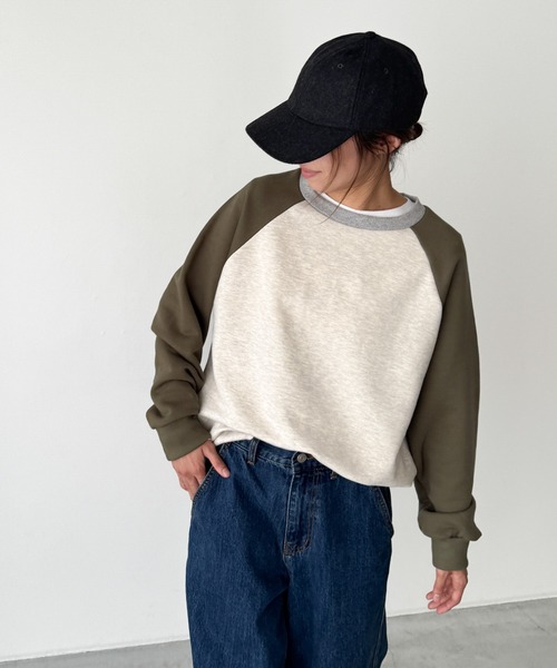 CANAL JEAN（キャナルジーン）の「El mar　配色ラグラントレーナー 裏毛（スウェット・レディース・カーキ/レッド/ネイビー・ONE SIZE）」の4枚目の写真