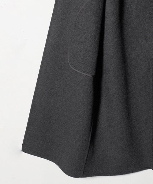 UNITED ARROWS(ユナイテッドアローズ)の「リバー テーラードコート(チェスターコート・レディース・ベージュ/ダークグレー/その他1・38/36)」の14枚目の写真