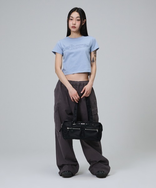 Opening Project(オープニングプロジェクト)の「Two Pocket Duffle Bag / ダブルポケット ダッフルバッグ(ショルダーバッグ・レディース・ブラック・F)」の3枚目の写真