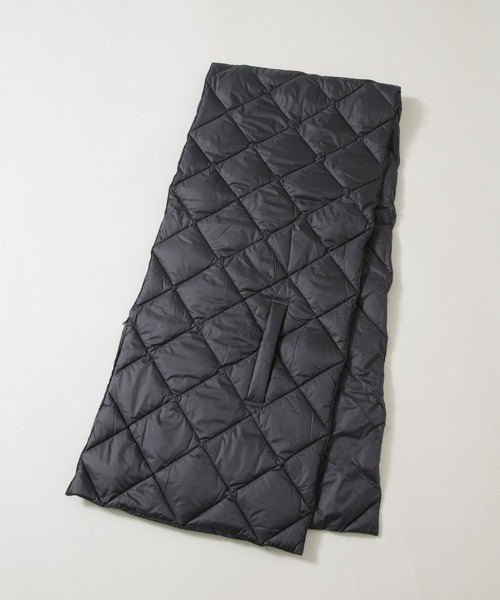TAION（タイオン）の「TAION/リバーシブルダウンストール（ストール/ショール・レディース・オフホワイト/ブラック・FREE）」の9枚目の写真