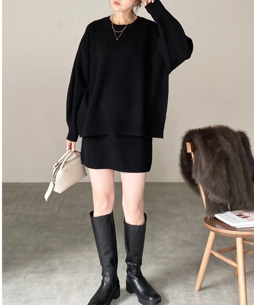 She's Closet(シーズクローゼット)の「ボリュームスリーブ長袖オーバーサイズニット&ミニスカートセットアップ(セットアップ・レディース・ブラウン/ベージュ/グレー/ブラック・FREE)」の1枚目の写真
