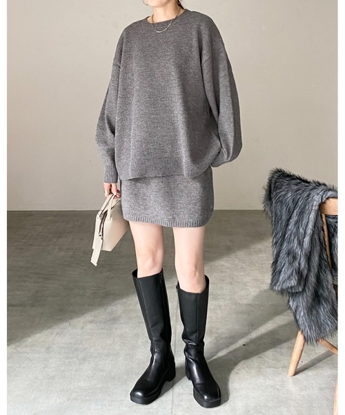 She's Closet(シーズクローゼット)の「ボリュームスリーブ長袖オーバーサイズニット&ミニスカートセットアップ(セットアップ・レディース・ブラウン/ベージュ/グレー/ブラック・FREE)」の5枚目の写真