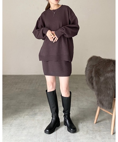 She's Closet(シーズクローゼット)の「ボリュームスリーブ長袖オーバーサイズニット&ミニスカートセットアップ(セットアップ・レディース・ブラウン/ベージュ/グレー/ブラック・FREE)」の16枚目の写真