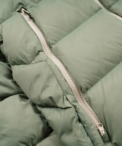FRIZMWORKS(フリズムワークス)の「ALTAVIA DOWN PARKA _ LIGHT OLIVE(ダウンジャケット/コート・メンズ・その他・SMALL/MEDIUM/LARGE/X-LARGE)」の6枚目の写真