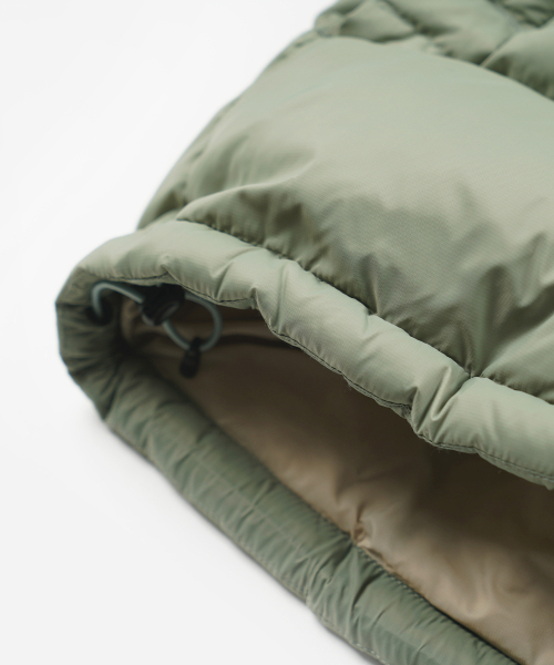 FRIZMWORKS(フリズムワークス)の「ALTAVIA DOWN PARKA _ LIGHT OLIVE(ダウンジャケット/コート・メンズ・その他・SMALL/MEDIUM/LARGE/X-LARGE)」の7枚目の写真