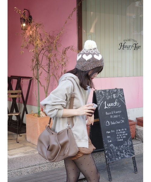 JUMELLE(ジュメロ)の「メルトレザーライクバッグ(ショルダーバッグ・レディース・ブラウン・FREE)」の12枚目の写真