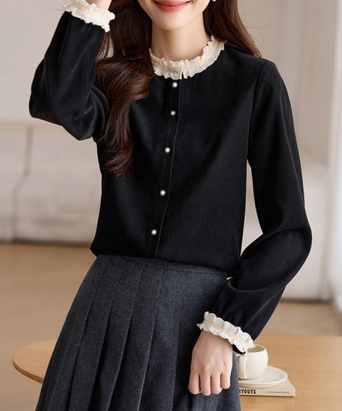 ONEP STAR(ワンピスター)の「パールボタンフリル襟ブラウス(シャツ/ブラウス・レディース・ブラック・MEDIUM/LARGE/X-LARGE)」の3枚目の写真
