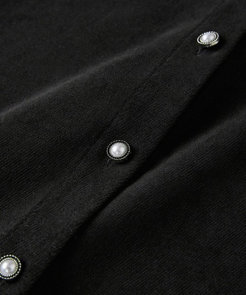 ONEP STAR(ワンピスター)の「パールボタンフリル襟ブラウス(シャツ/ブラウス・レディース・ブラック・MEDIUM/LARGE/X-LARGE)」の10枚目の写真