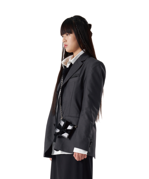 IUGAMAKARAS(イウガマカラス)の「Knotted Wallet Bag (Real Leather-BK)(メッセンジャーバッグ・レディース・その他・FREE)」の3枚目の写真