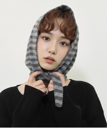HIKA（ヒカ）の「【HIKA】ボーダー三角WOOLニットスカーフ／バンダナ（バンダナ/スカーフ）」