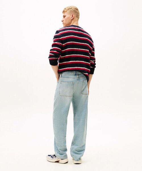 tommy jeans(トミー ジーンズ)の「ワーカーリラックスストレートジーンズ(デニムパンツ・メンズ・インディゴブルー・30inch/32inch/36inch/28inch/34inch)」の4枚目の写真