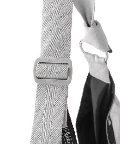 LeSportsac（レスポートサック）の「【LeSportsac for ADAM ET ROPE'】LARGE SPORTSAC LT (SHINE)（ショルダーバッグ・レディース・シルバー・FREE）」の9枚目の写真