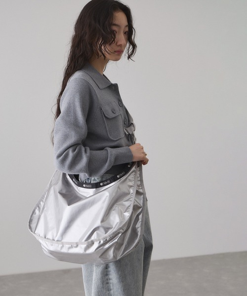 LeSportsac（レスポートサック）の「【LeSportsac for ADAM ET ROPE'】LARGE SPORTSAC LT (SHINE)（ショルダーバッグ・レディース・シルバー・FREE）」の18枚目の写真