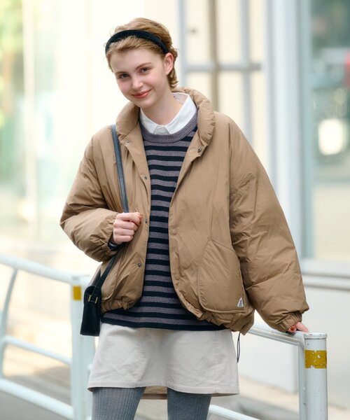 GEVACO（ゲバコ）の「【GEVACO】ノンステッチミドル中綿ジャケット（ダウンジャケット/コート・レディース・ベージュ/イエロー/ブラック・SMALL/MEDIUM/LARGE）」の13枚目の写真