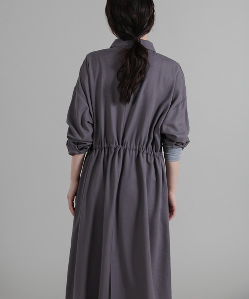 select MOCA Et(セレクトモカエト)の「【Et】Linen-blend Waist Drawstring Shirt Dress(シャツワンピース・レディース・ネイビー/ダークグレー・FREE)」の6枚目の写真