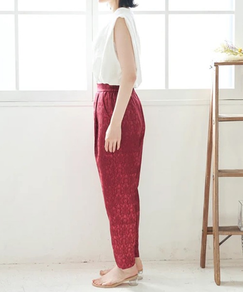 merrylatte(メリーラテ)の「ジャガードパンツ【IROHANI】(その他パンツ・レディース・レッド・FREE)」の3枚目の写真