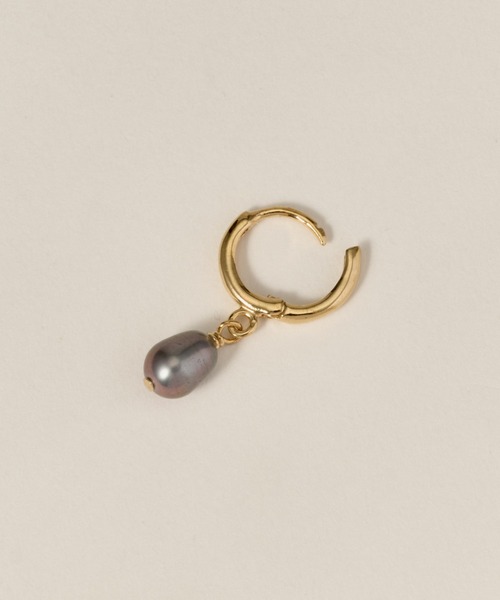novice（ノーヴィス）の「【novice】Freshwater Pearl Pierce［Silver925］（ピアス（両耳用）・レディース・ゴールド・FREE）」の2枚目の写真