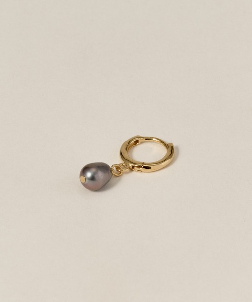novice（ノーヴィス）の「【novice】Freshwater Pearl Pierce［Silver925］（ピアス（両耳用）・レディース・ゴールド・FREE）」の6枚目の写真