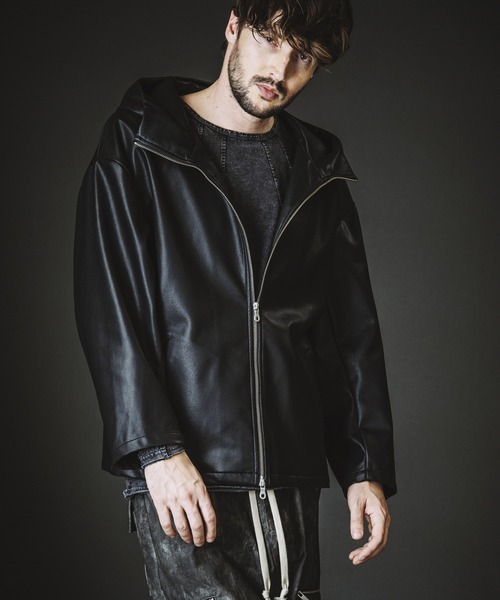 NO ID.（ノーアイディ）の「【NO ID.】Synthetic Leather Big Hooded
