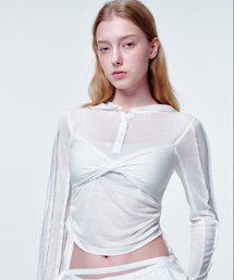 2113 STUDIO（イイルイルサムスタジオ）の「ブラレイヤードフーディーホワイト（パーカー）」