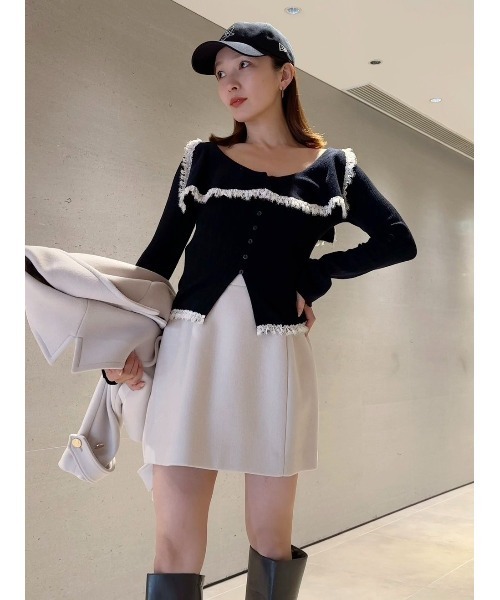 SNIDEL(スナイデル)の「構築ミニスカート(スカート・レディース・ブラック/ライトベージュ/イエロー・0/1)」の4枚目の写真